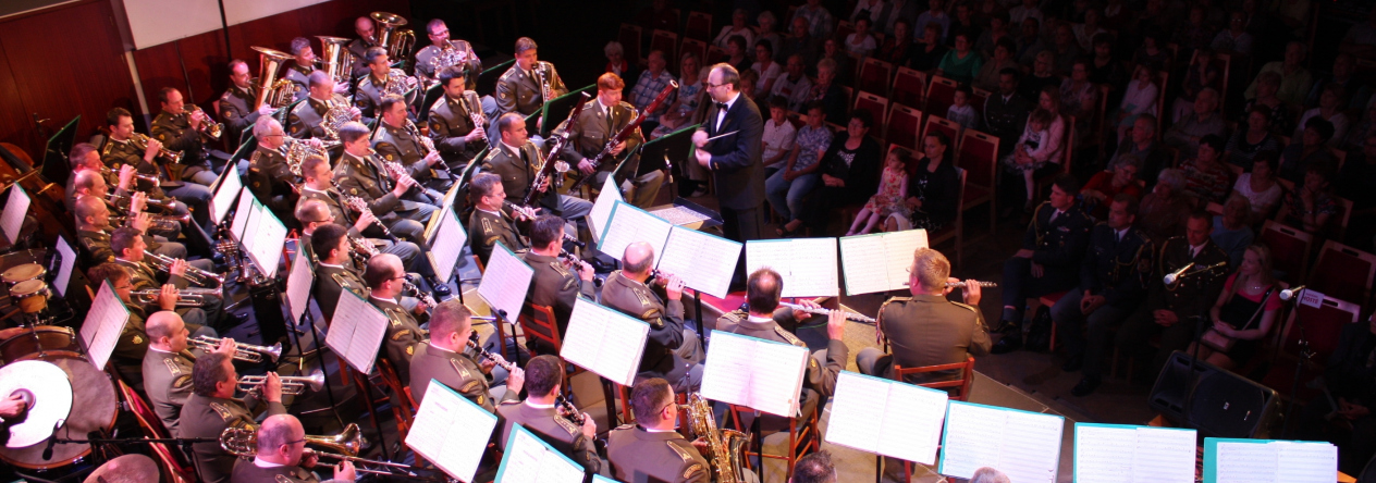 Jediný rakovnický koncert se odehrával ve vnitřních prostorech