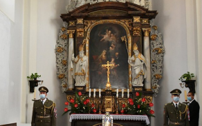 Jsme tu nejen pro nejvyšší představitele státu, ale symbolicky strážíme i vzácné kulturní památky. Foto: Pavel Paluska