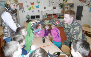I pro nejmenší byly zbraně atraktivní