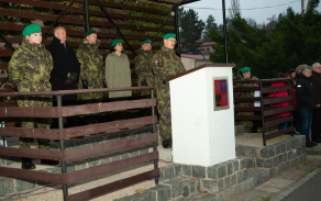 na_velitele_posadky_zavzpominal_i_byvaly_kaplan_posadky_praha_podplukovnik_miloslav_kloubek.jpg