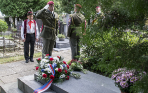 Vzpomínali i baráčníci. Generál Sedláček byl členem několika místních spolků, které aktivně působí  dodnes a pracují zejména s mládeží